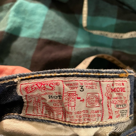 Vintage 501s women’s specific shrink to fit Levi’s - Picture 4 of 11